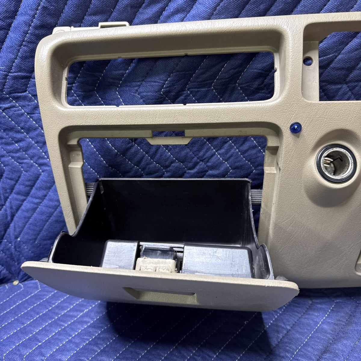2005-2007 Ford F250 F350 Lower Center Dash Bezel Tan 5C34-2504302-B OEM