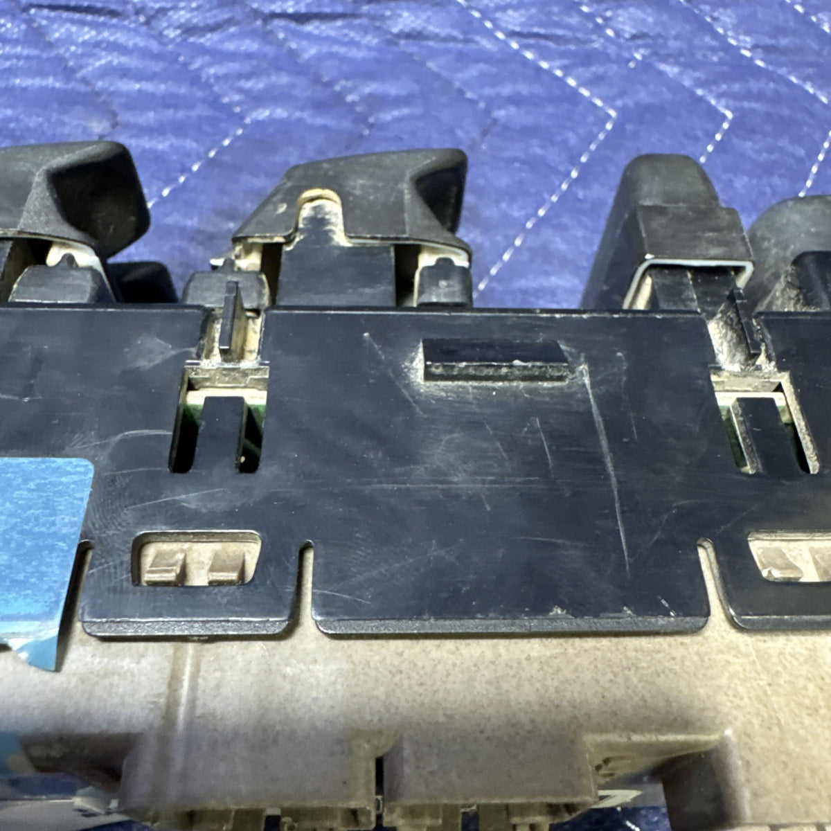 2003-2007 Silverado Sierra Tahoe Yukon Driver Master Window Switch 10398568 OEM